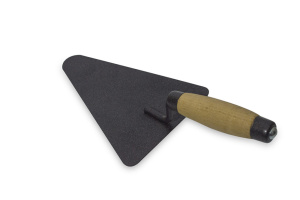 Кельма стальная треугольник