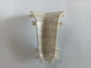 Угол внутренний 402