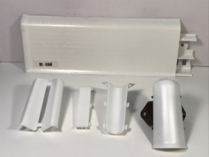 Заглушка правая к плинтусу 001 80мм